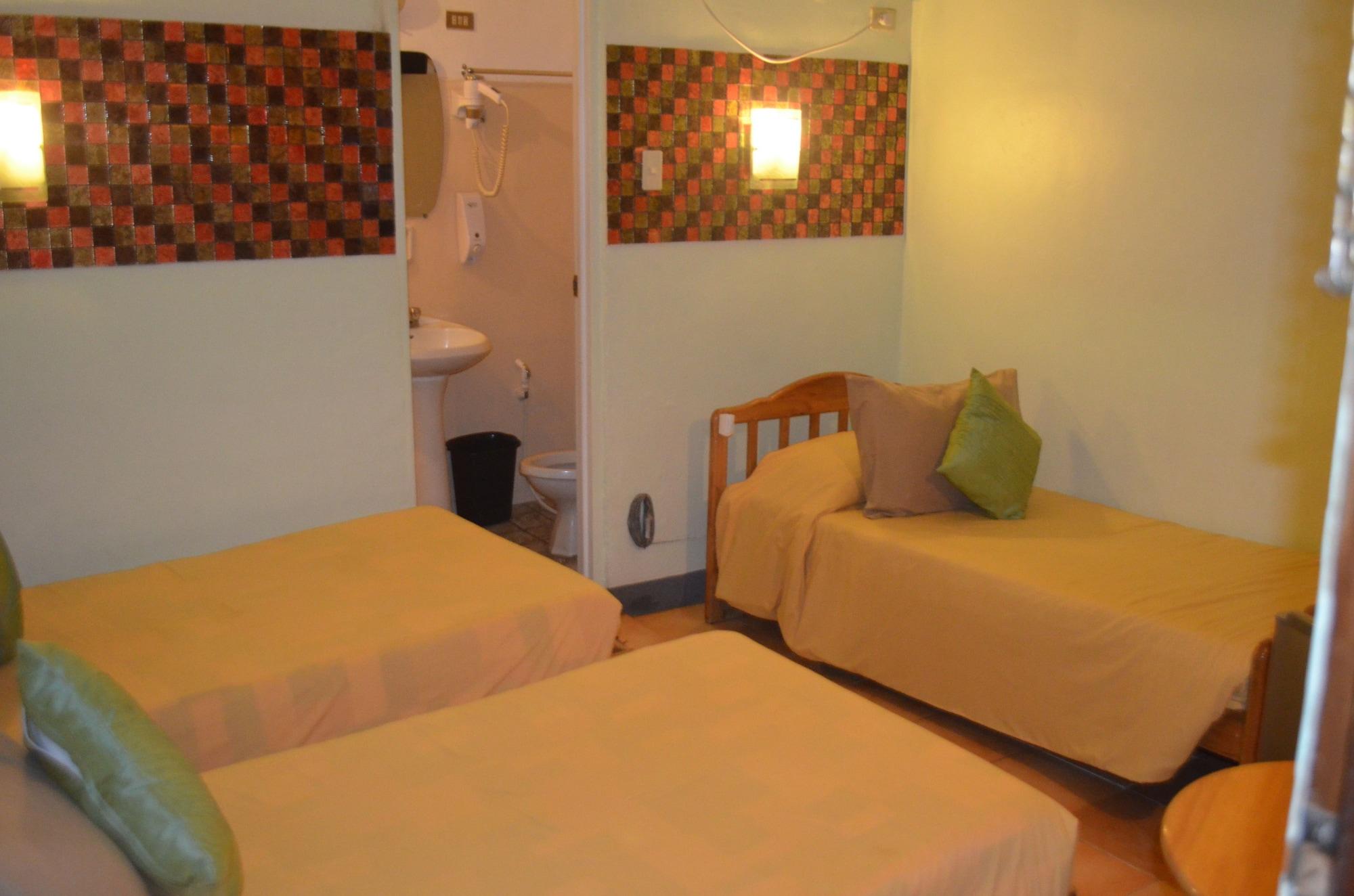 Saint Illian'S Inn Makati Макати Экстерьер фото